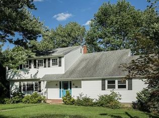1062 Hoover Dr, North Brunswick, NJ