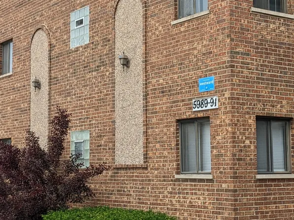 5989 N Northwest Hwy, Chicago, IL 60631