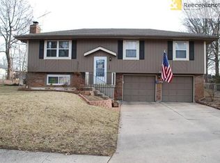 1405 SE 2nd Ter, Lees Summit, MO 64063
