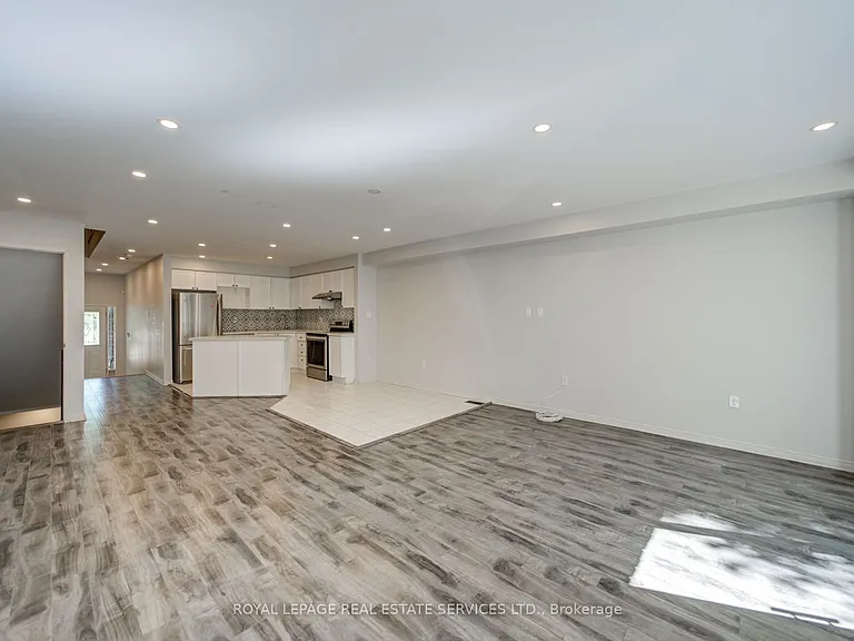 5530 Glen Erin Dr #22 — Photo 7