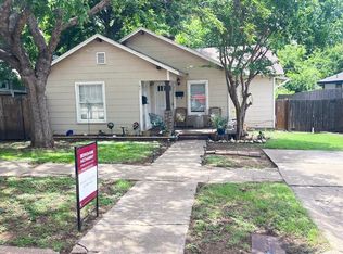 1801 Belle Pl, Fort Worth, TX 76107
