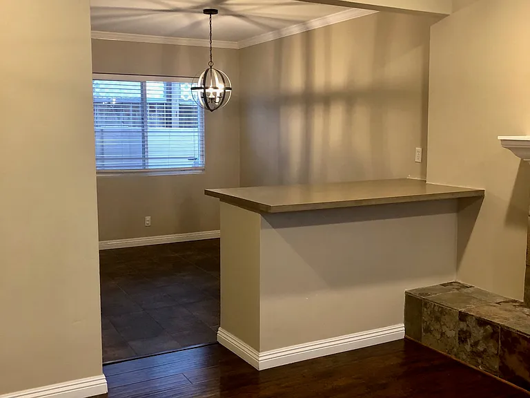 2018 Plant Ave #A — Photo 28