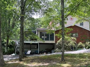 121 Church Rd, Stroudsburg, PA 18360