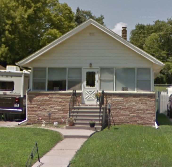 1st image of 1526 S 55th St
