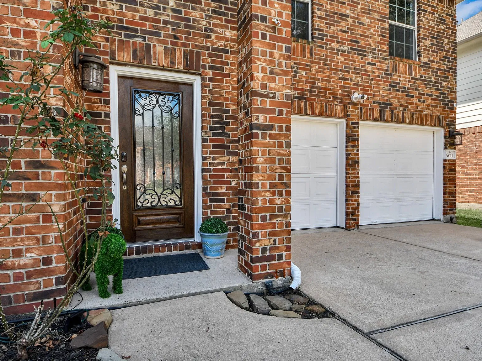 4 bed, 2.5 bath, 2678 sqft, $2,550 — Photo 4