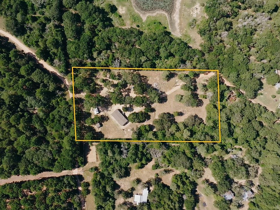 1st image of 1047 Jim Bob Ln