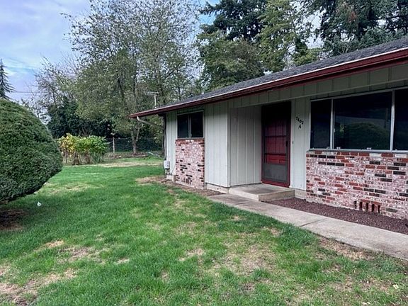 3rd image of 7402 NE 133rd Ave