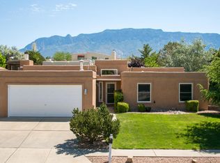 9400 De Vargas Loop NE, Albuquerque, NM 87109