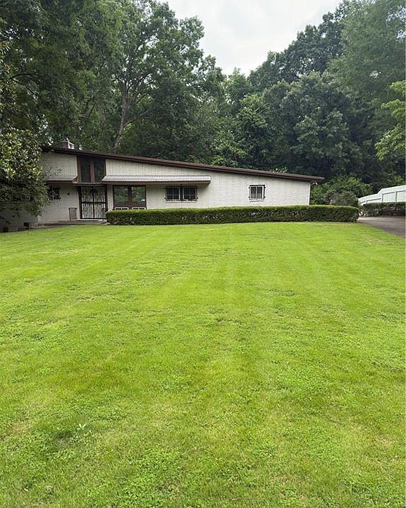 1st image of 5355 Mount Vernon Pkwy