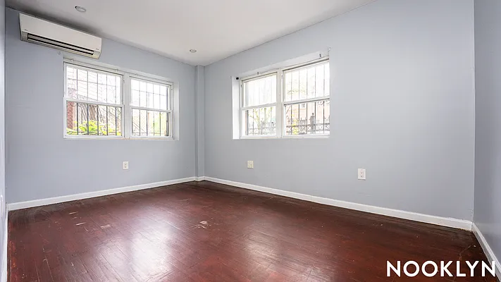 Rented by Nooklyn NYC LLC | media 13