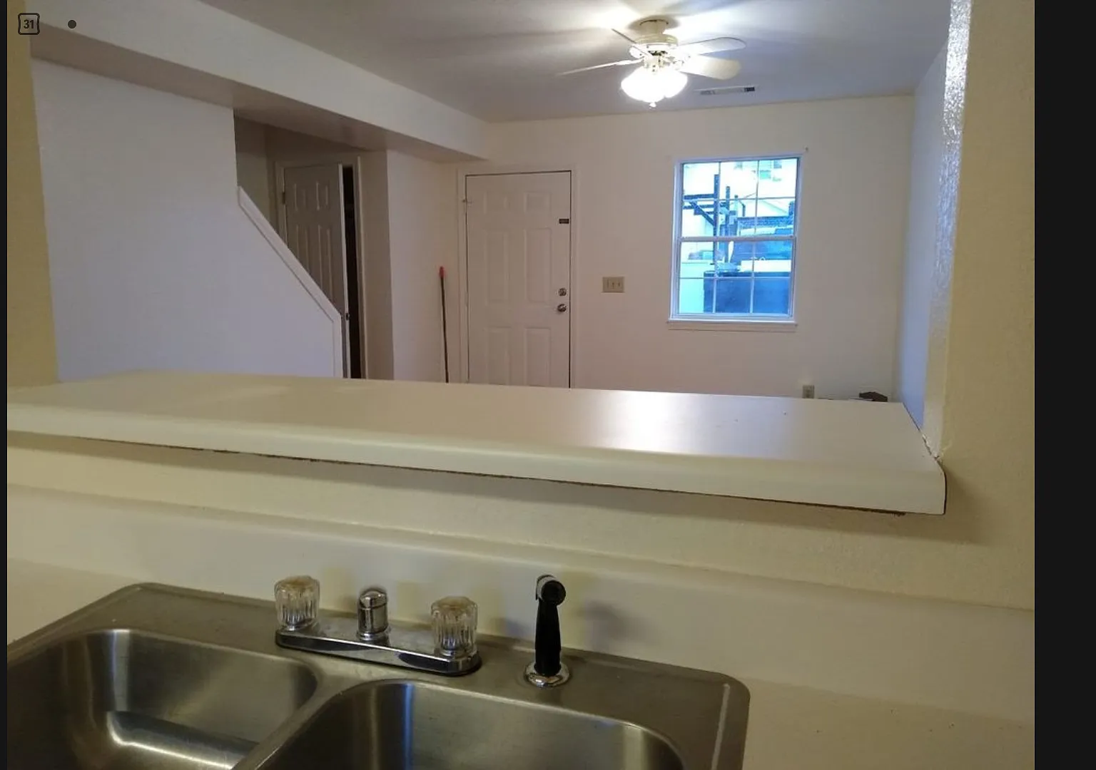 2 bed, 1.5 bath, 1000 sqft, $1,250 — Photo 4