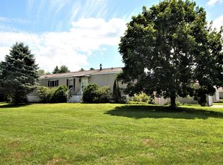 72 Davis Brook Dr, Poland, ME 04274