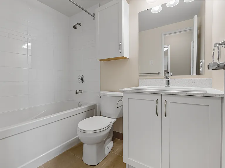 111 Wurtemburg St — Photo 19