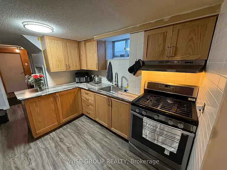 18 Sonnet Ct #BASEMENT — Photo 5