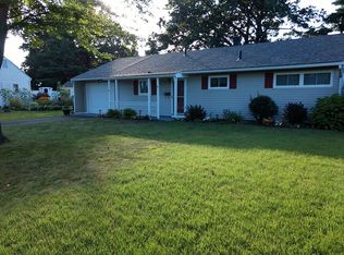 15 Bristol Rd, Windsor Locks, CT 06096