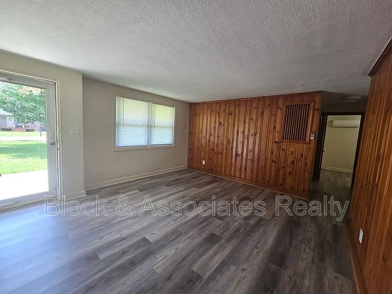 506 Eden Ter — Photo 4