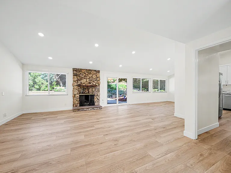 5604 Mason Ave — Photo 4