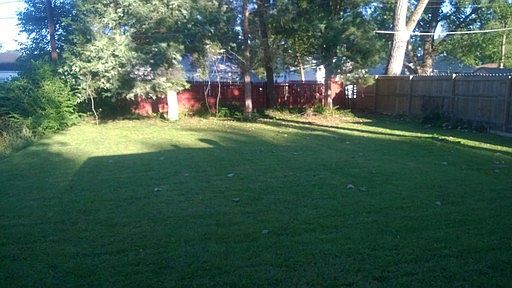 2nd image of 1929 Burns Ave
