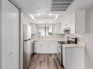 2223 W Dora St APT 201, Mesa, AZ 85201