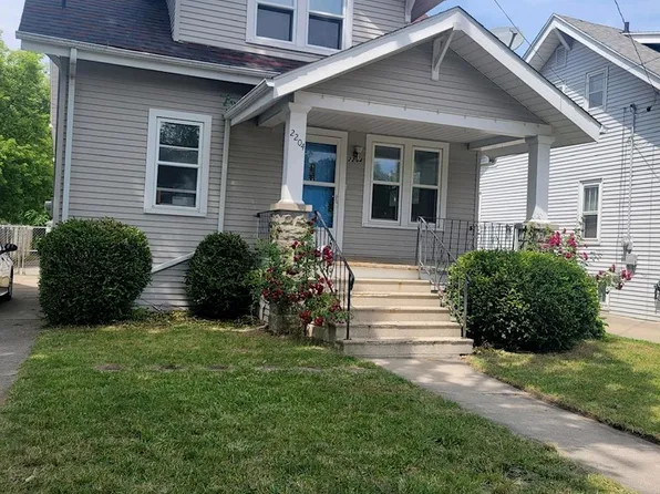 2204 W Genesee Ave, Saginaw, MI 48602