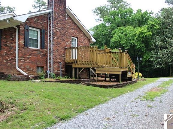 3rd image of 948 Kendall Rd