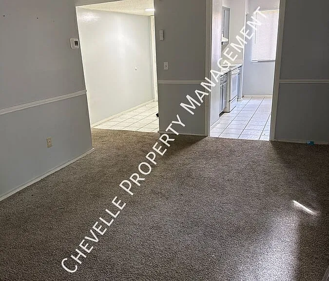 1208 Bush River Rd #H1 — Photo 1
