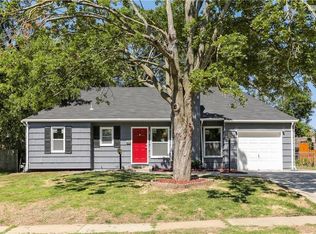 8754 Kessler Ln, Overland Park, KS 66212