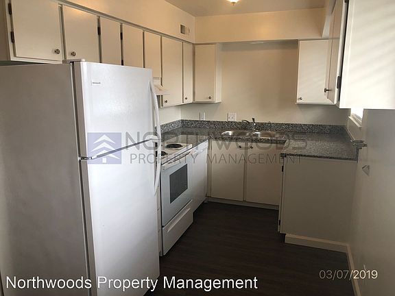4th image of 725 Bennett Ave APT 3