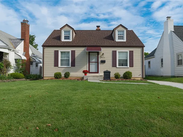 1111 Colwick Dr, Dayton, OH 45420