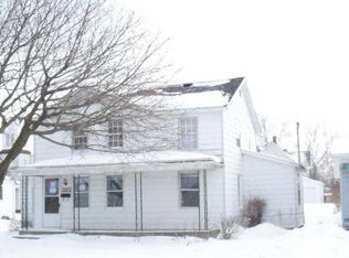 322 E Carroll St, Lanark, IL 61046