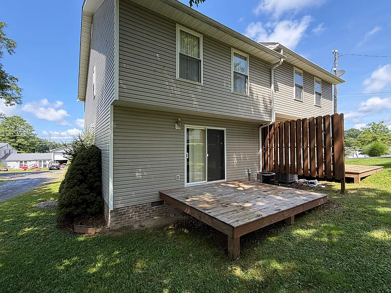 270 Mont Phillips Rd — Photo 11