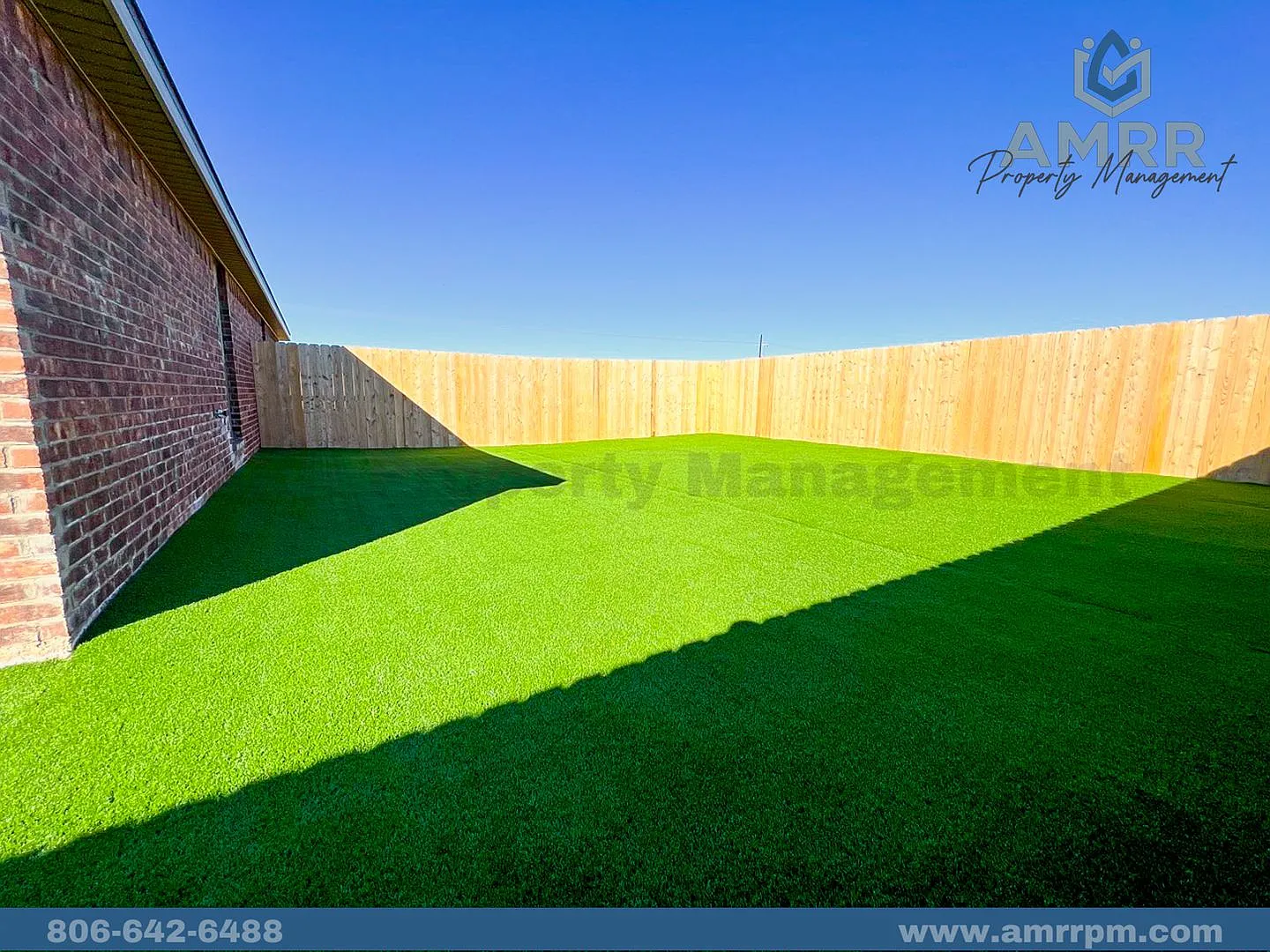3 Bedroom Duplex In Harvest! — Photo 2