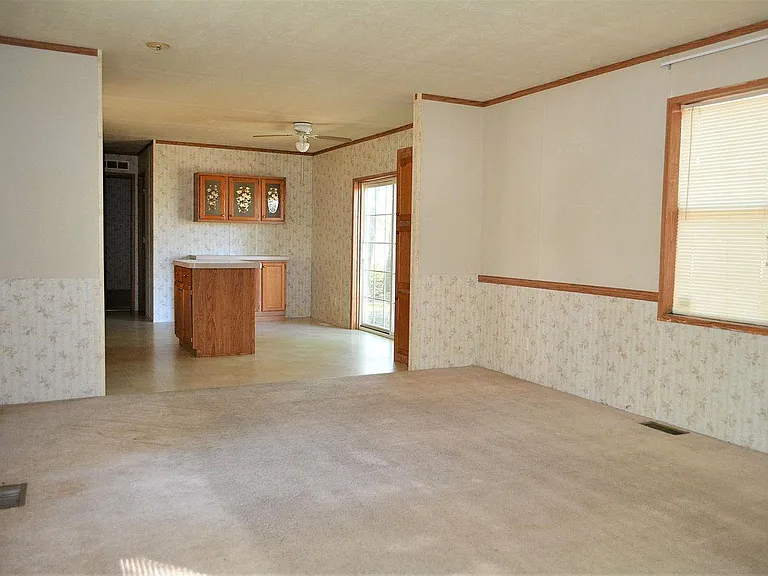 1050 Cordoba — Photo 3