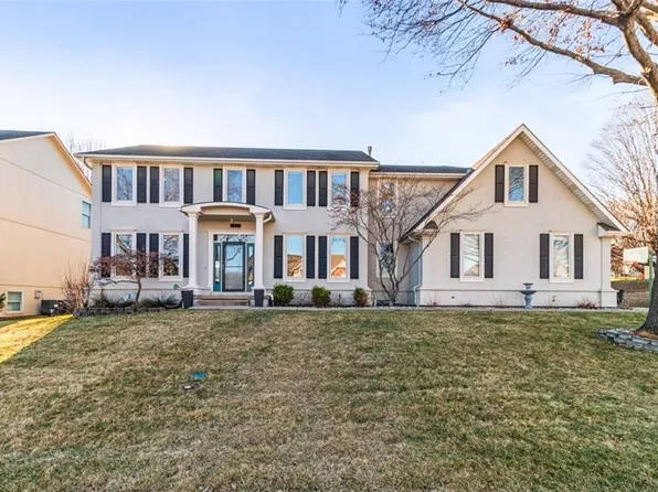 2035 Waterfield Pl, Blue Springs, MO 64014