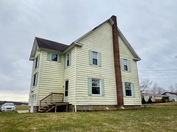 912 Pone Ln, Franklin, PA 16323