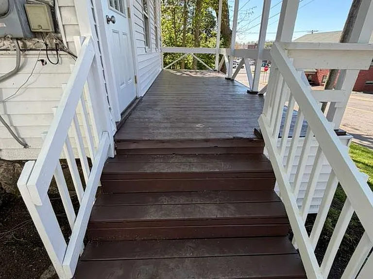 208 Utica St — Photo 18