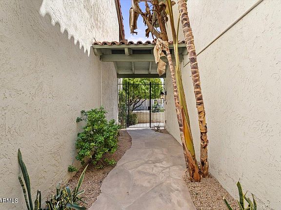 3rd image of 77 E MISSOURI Avenue #67