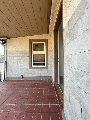 21 Hall Ave #2 Photo 1