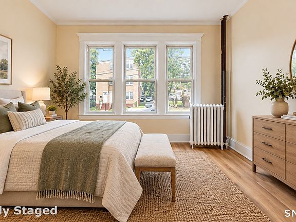 5th image of 17 Bond St APT 1