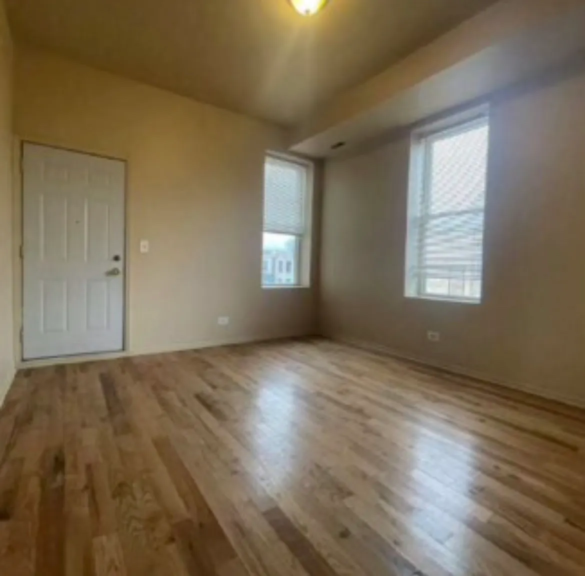 2 bed, 1100 sqft, $1,625 — Photo 2