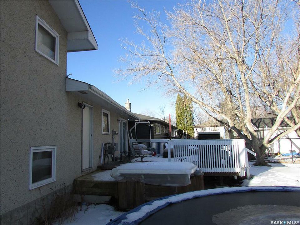 2nd image of 156 Dalgliesh Dr