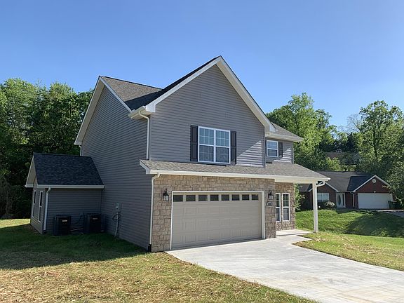5th image of 1022 Willow Creek Cir Lot 13R