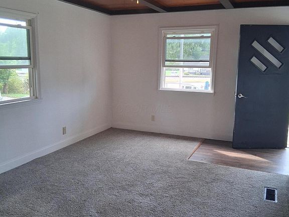 4th image of 64 Spring St