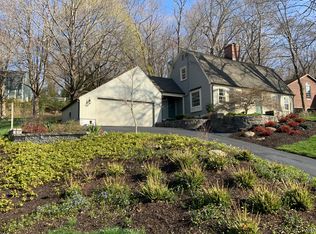 61 West Ave, Essex, CT 06426