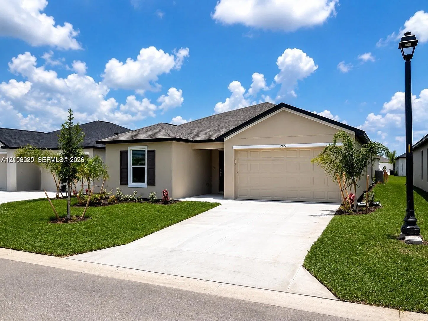 4 bed, 3.0 bath, 2184 sqft, $2,400 — Photo 1