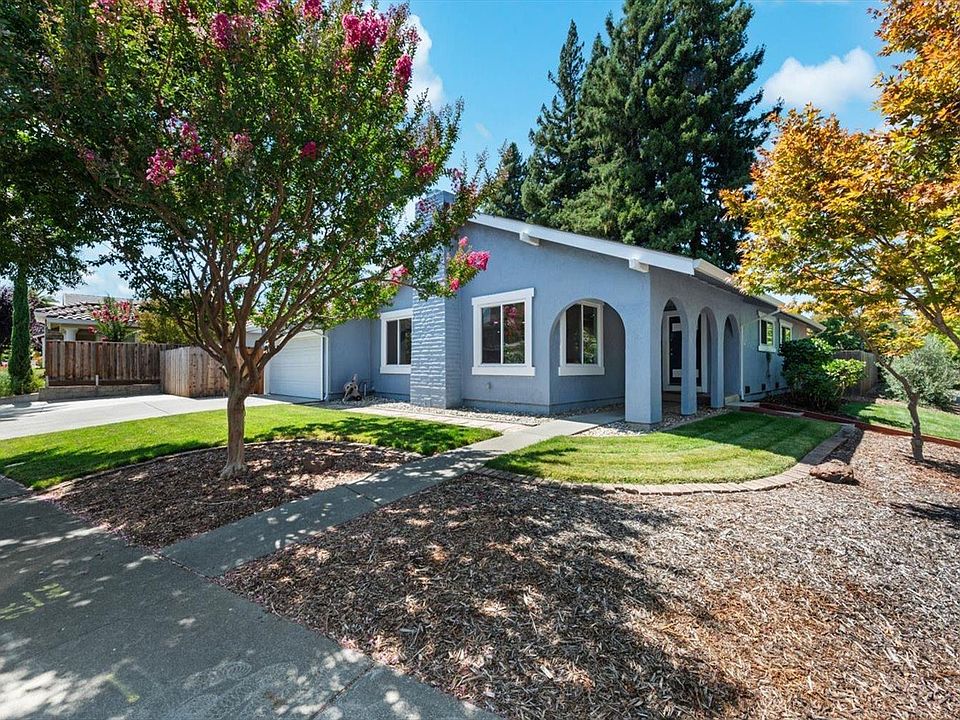1st image of 2528 Napier Court