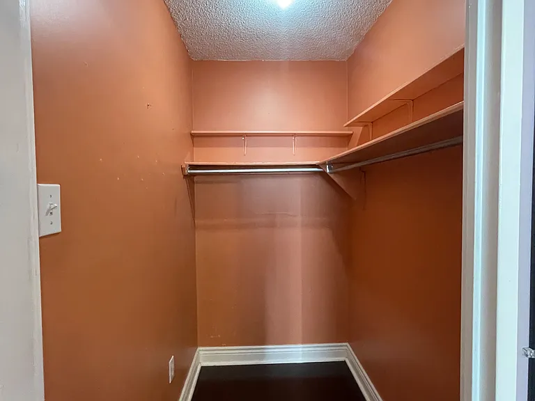 99 Blackwell Ave #803 — Photo 7