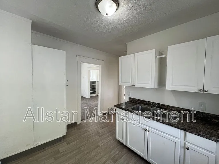 3467 E 125th St — Photo 9