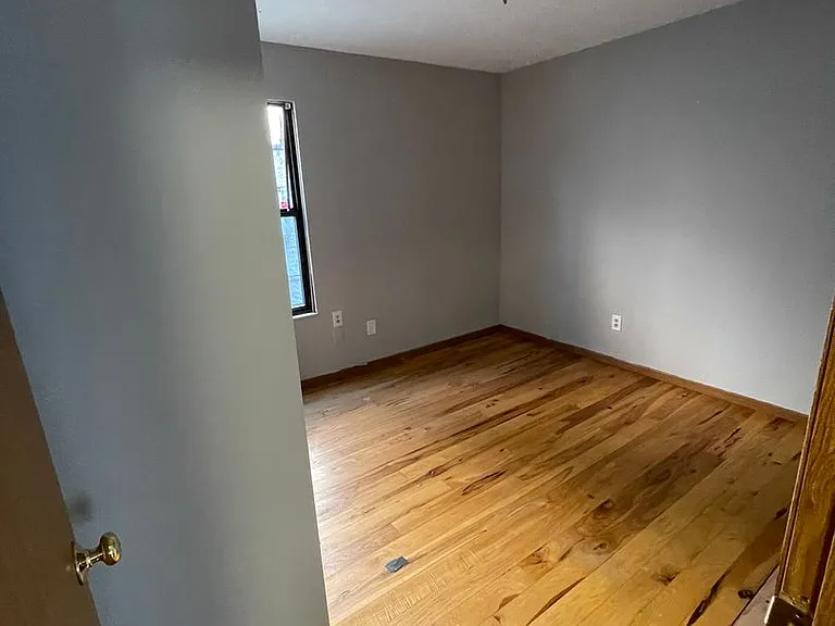 72 Chittenden Ave — Photo 30