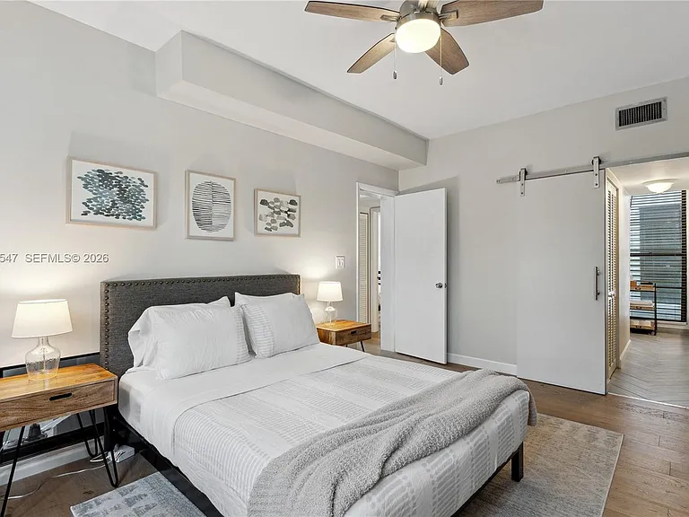 3143 Virginia St #3 — Photo 15